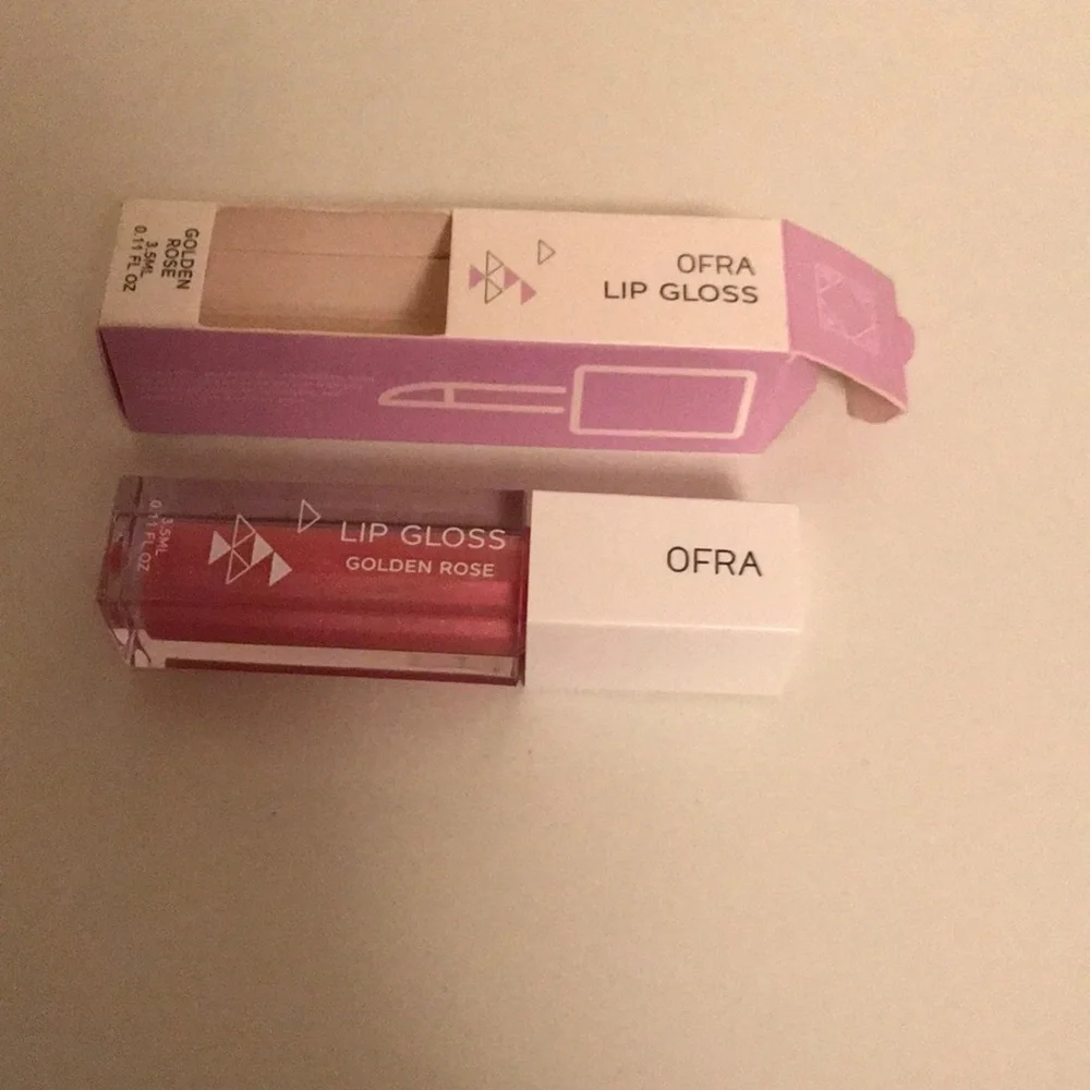 Ofra lip gloss in golden rose NEW